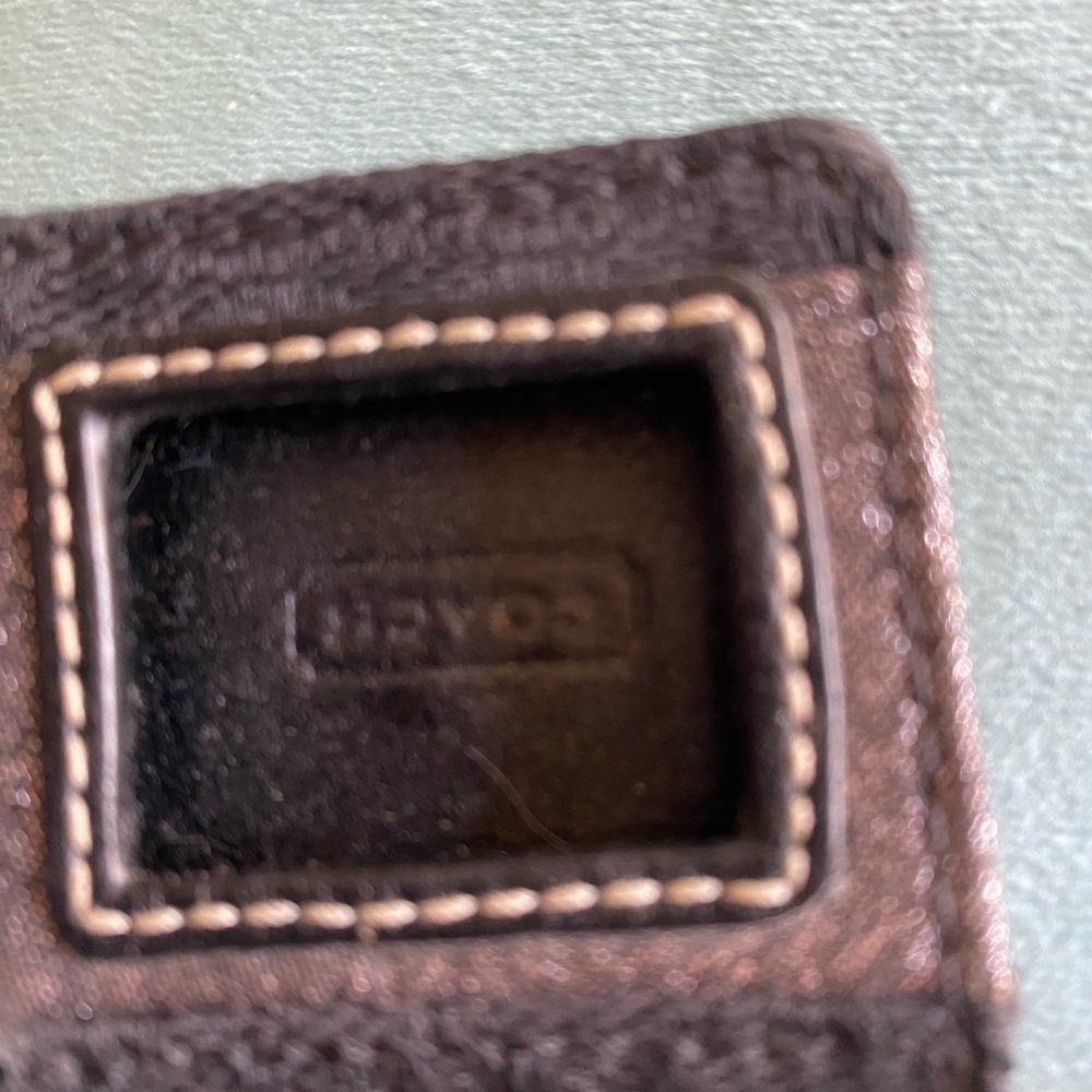 Coach IPod Nano Case - Picture 3 of 4